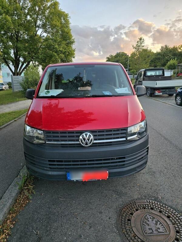 Rot Gebraucht 2018 VW T6 Van | 12.400 € (Guter Preis) - Bild 1/4