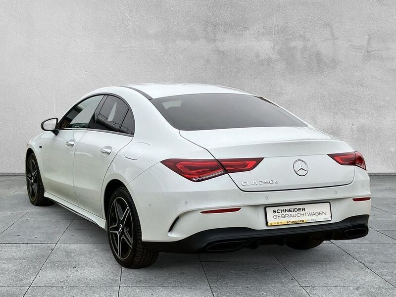 Gebraucht Mercedes CLA250e AMG line 218 PS (160 kW) 2020 Digital weiß Limousine