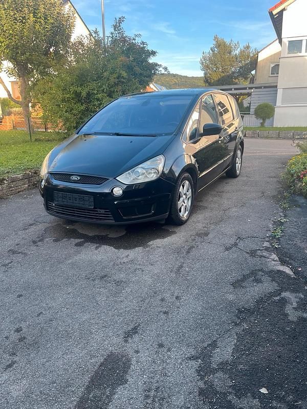 Schwarz Gebraucht 2008 Ford S-MAX S Van / Kleinbus | 4.300 € (Fairer Preis) - Bild 1/4