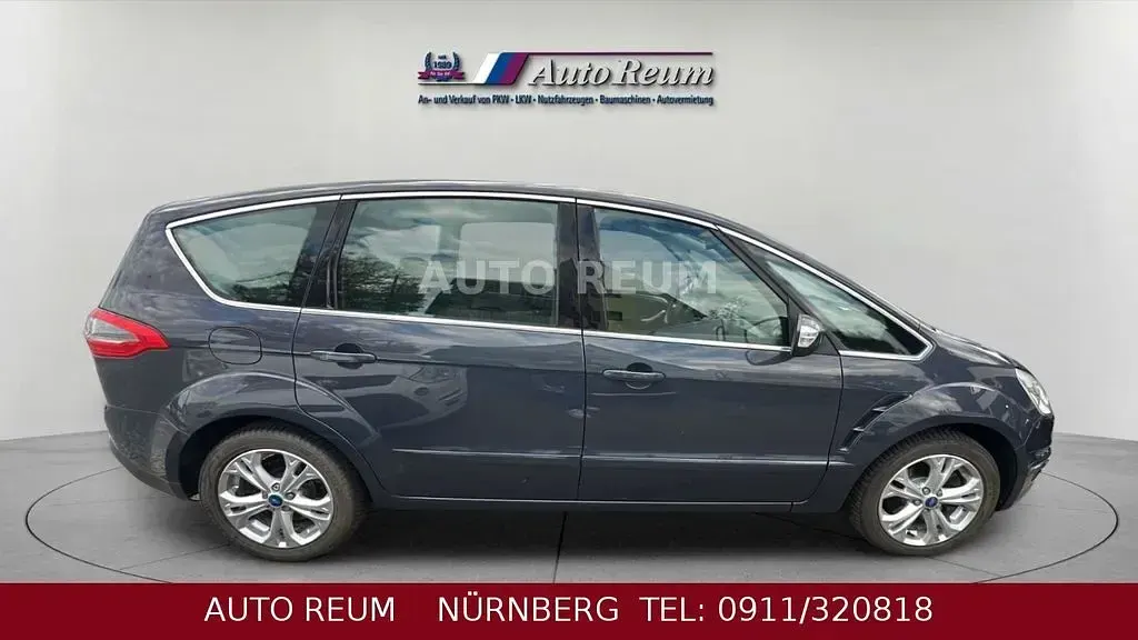 Gebraucht Ford S-MAX Titanium 160 PS (117 kW) 2012 Grau Van / Kleinbus