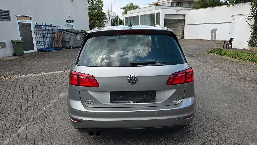 Gebraucht VW Golf VII 125 PS (91 kW) 2017 Grau Limousine