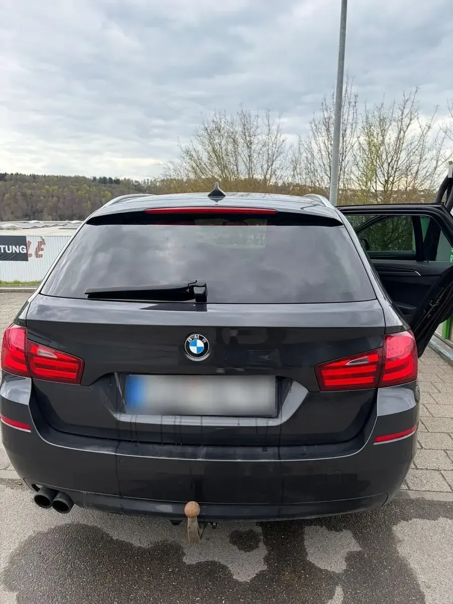 Gebraucht BMW 520 184 PS (135 kW) 2011 Kombi
