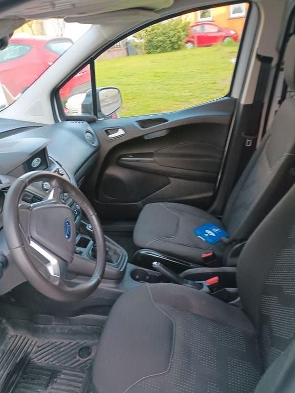 Gebraucht Ford Transit 75 PS (55 kW) 2023 Weiß Limousine