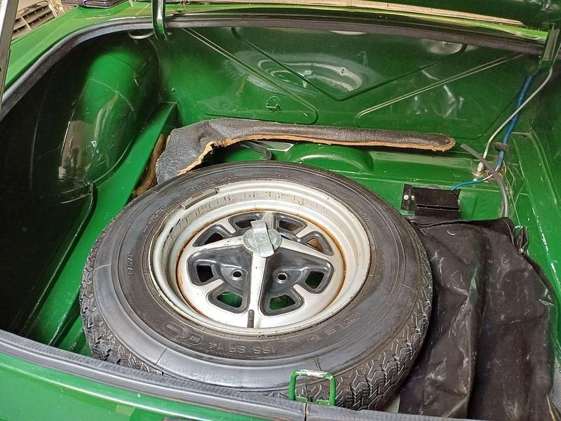 Second-hand MG B 65 CP (47 kW) 1979 Verde Cabrio