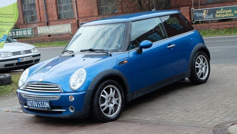 Blau Gebraucht 2006 Mini ONE Kleinwagen | 4.450 € (Fairer Preis) - Bild 1/4