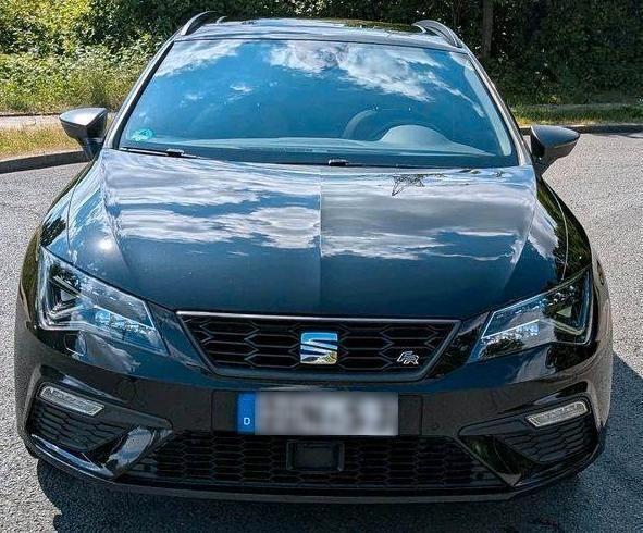 Schwarz Gebraucht 2020 Seat Leon ST Beats Kombi | 21.500 € (Fairer Preis) - Bild 1/4