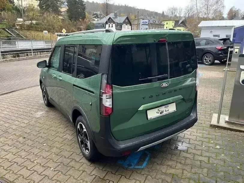 Gebraucht Ford Tourneo Courier Active 125 PS (91 kW) 2024 Andere Van / Kleinbus