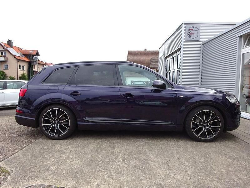 Gebraucht Audi Q7 S-Line 272 PS (200 kW) 2017 Violett SUV