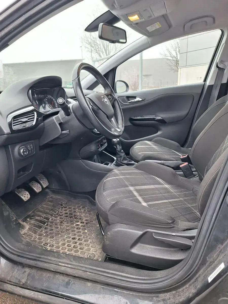 Gebraucht Opel Corsa 101 PS (74 kW) 2015 Schwarz Kleinwagen