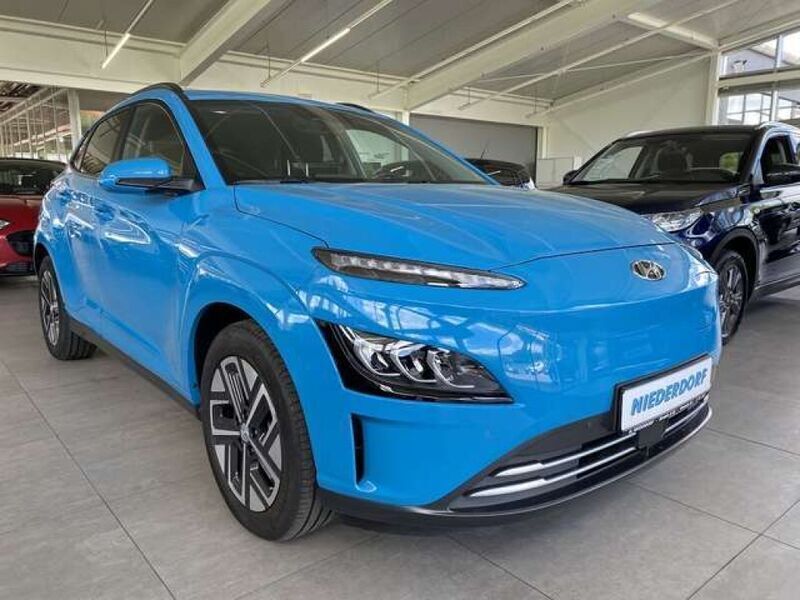 Dive in jeju Gebraucht 2022 Hyundai Kona Trend SUV | 23.800 € (Teuer) - Bild 1/4