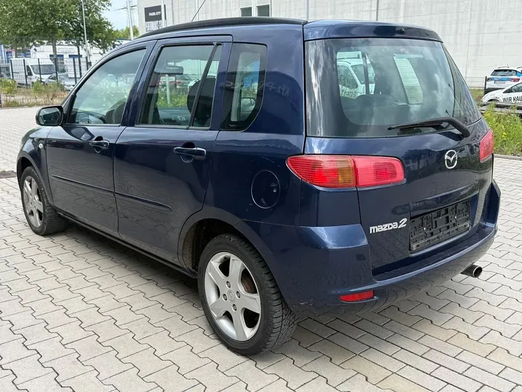 Gebraucht Mazda 2 Active 80 PS (58 kW) 2004 Blau Kleinwagen