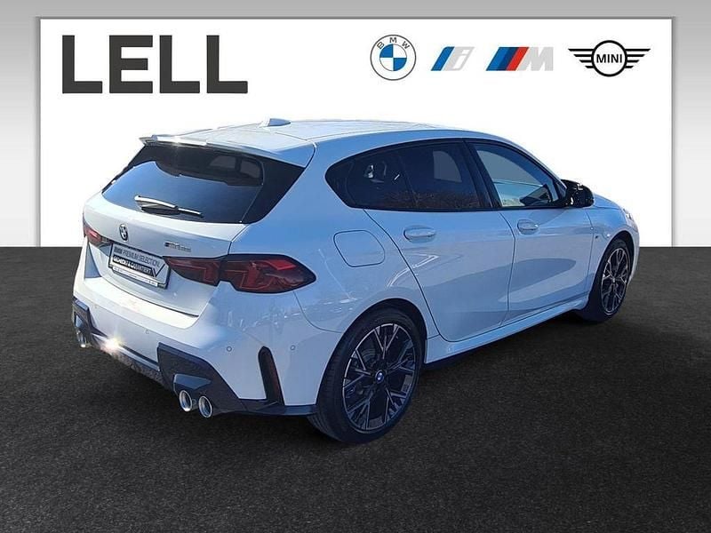 Gebraucht BMW M135 M Sport 300 PS (220 kW) 2024 Weiß Kleinwagen
