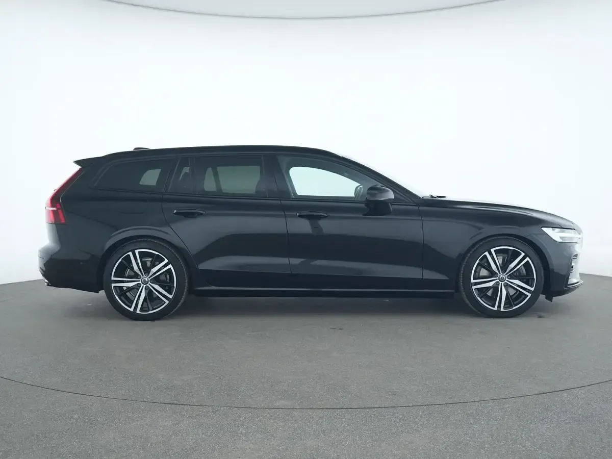 Brugt Volvo V60 Plus 250 HK (183 kW) 2022 Sort Stationcar