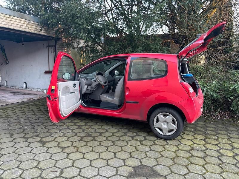 Gebraucht Renault Twingo 76 PS (55 kW) 2010 Rot Kleinwagen