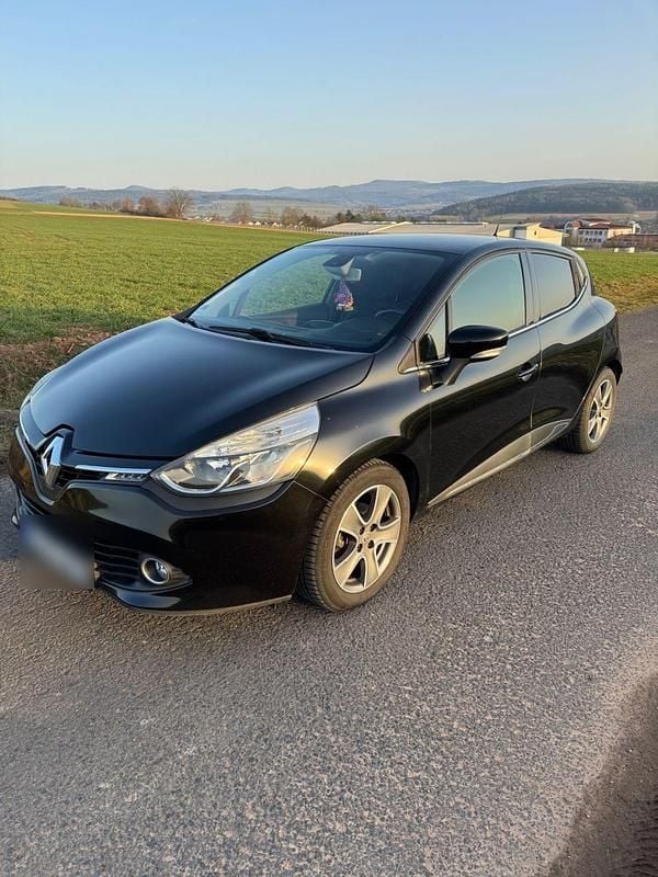 Gebraucht Renault Clio IV 118 PS (86 kW) 2016 Schwarz Kleinwagen