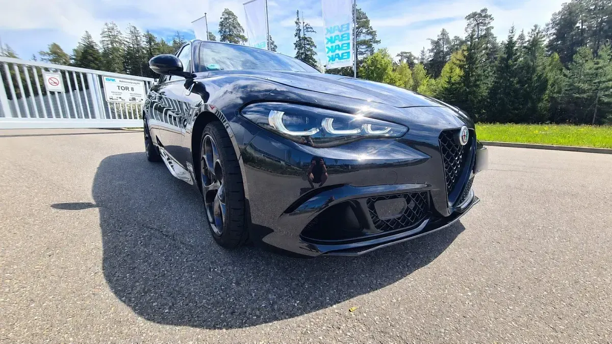 Neu Alfa Romeo Giulia Quadrifoglio 520 PS (382 kW) 2025 Schwarz Limousine