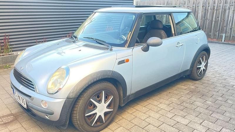 Silber Gebraucht 2003 Mini ONE Kleinwagen | 750 € (Superpreis) - Bild 1/4