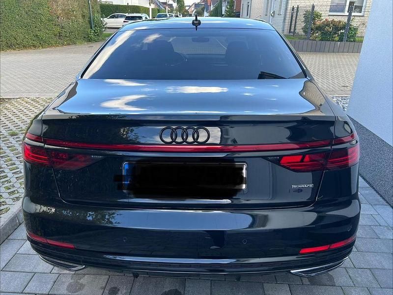 Gebraucht Audi A8 Ambiente 286 PS (210 kW) 2019 Schwarz Limousine