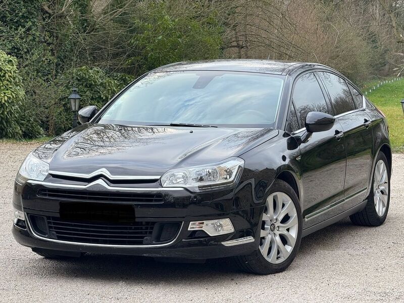 Braun Gebraucht 2015 Citroën C5 Exclusive Limousine | 4.390 € (Fairer Preis) - Bild 1/4