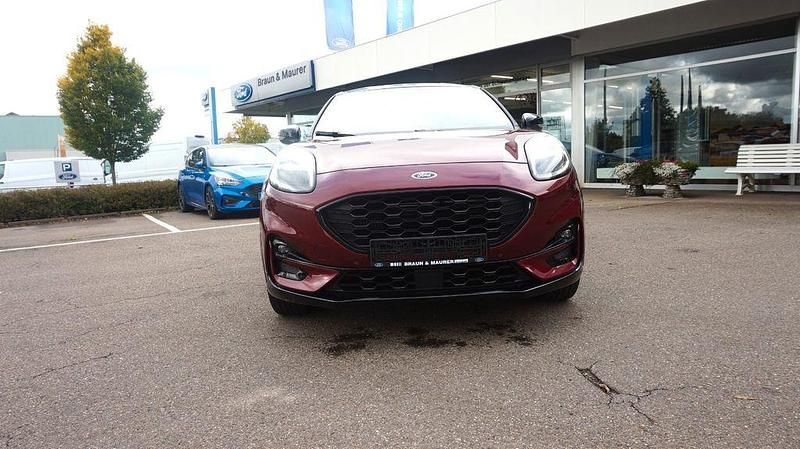 Rot Gebraucht 2023 Ford Puma SUV | 20.980 € (Etwas zu teuer) - Bild 1/4