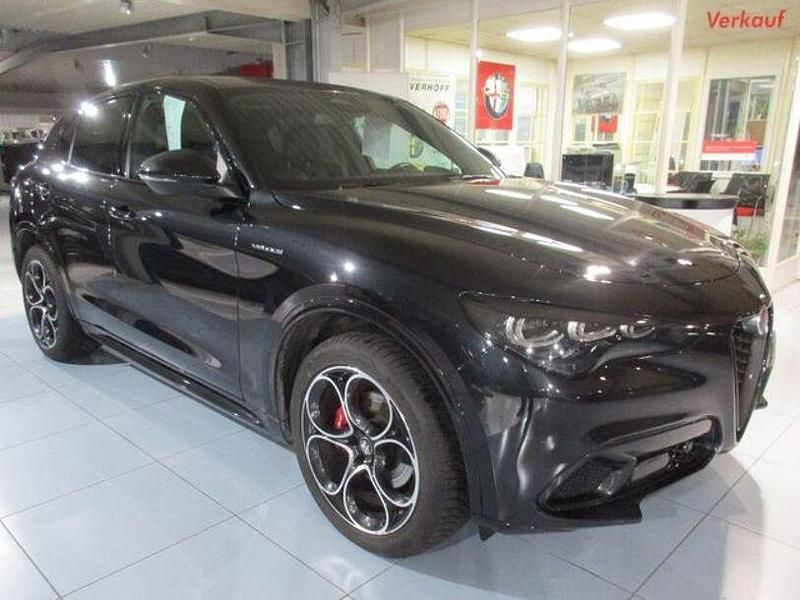 Schwarz Gebraucht 2024 Alfa Romeo Stelvio Veloce SUV | 37.950 € (Fairer Preis) - Bild 1/4