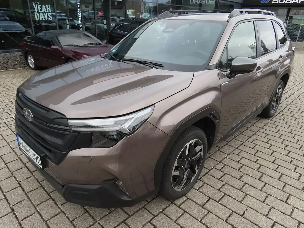 Gebraucht Subaru Forester 136 PS (100 kW) 2025 Beige SUV