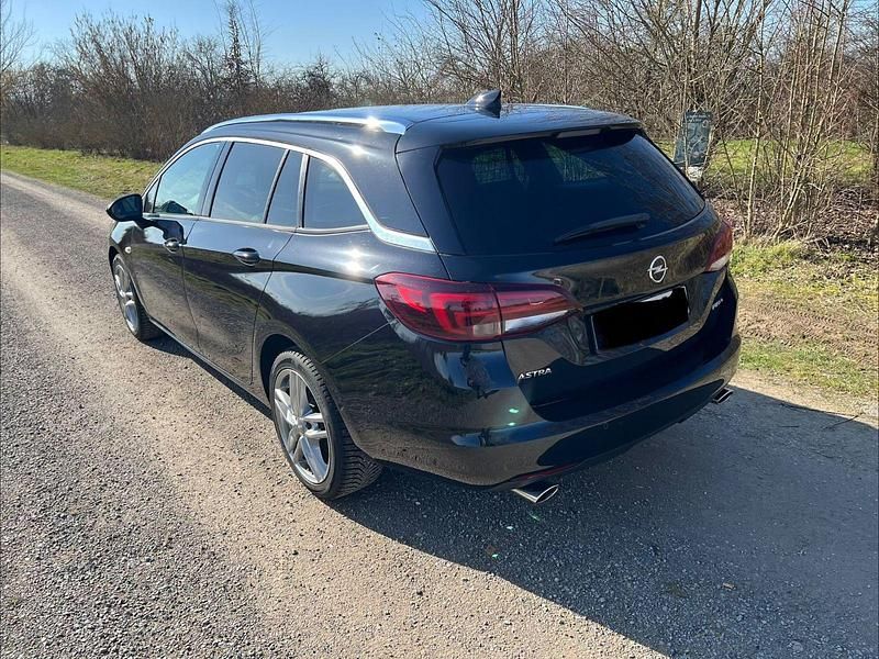 Gebraucht Opel Astra Ultimate 200 PS (147 kW) 2018 Schwarz Kombi