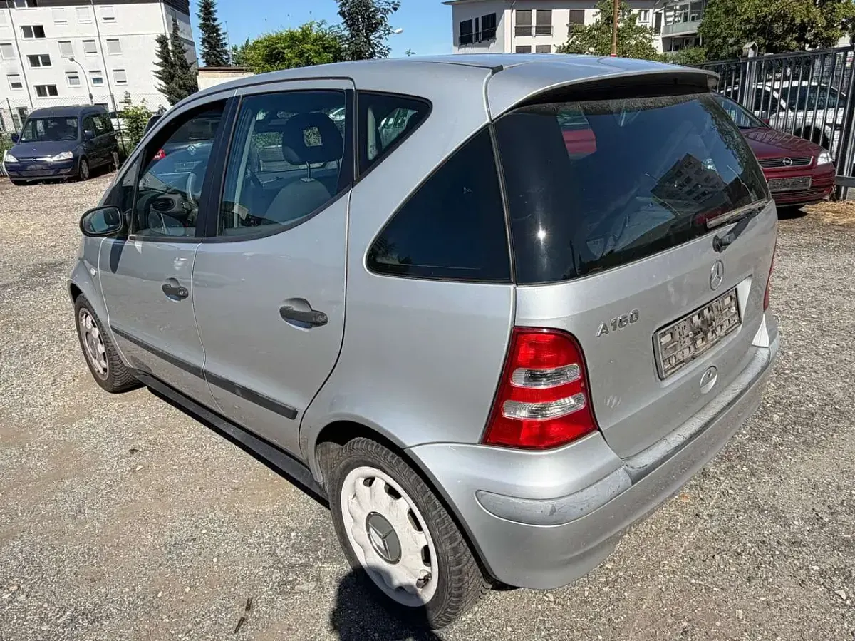 Gebraucht Mercedes A160 Classic 102 PS (75 kW) 2002 Silber Kleinwagen