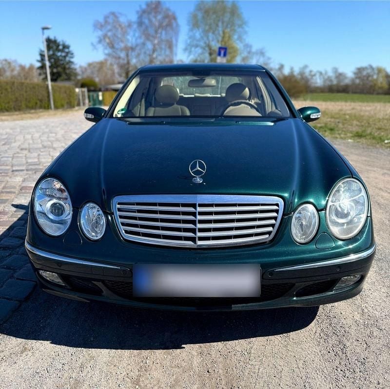 Second-hand Mercedes E320 Elegance 224 CP (164 kW) 2003 Verde Berlinǎ