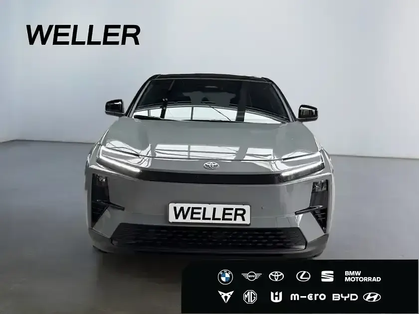 Neu Toyota C-HR+ Lounge 252 kW (343 PS) 2026 1h5)/ attitude black mc. (218) (grau SUV