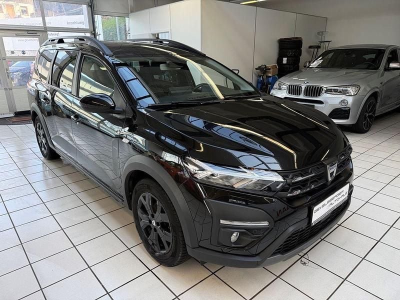 Gebraucht Dacia Jogger Extreme 101 PS (74 kW) 2022 Schwarz Van / Kleinbus