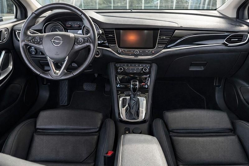 Gebraucht Opel Astra Ultimate 136 PS (100 kW) 2018 Schwarz Kombi