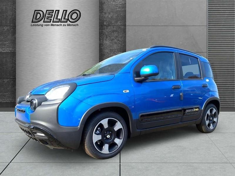 Italia blau Gebraucht 2025 Fiat Panda Cross Cross Kleinwagen | 15.990 € (Fairer Preis) - Bild 1/4