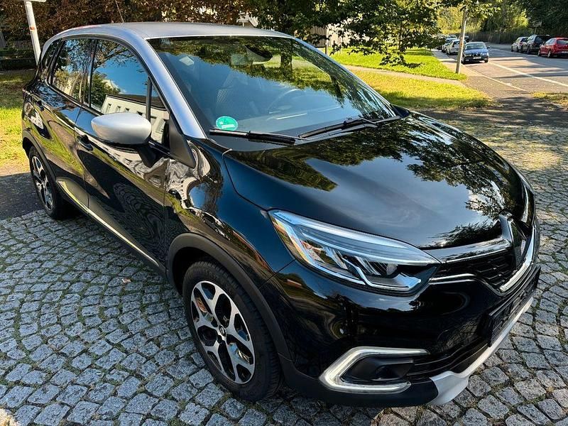 Schwarz Gebraucht 2019 Renault Captur Intens SUV | 13.950 € (Fairer Preis) - Bild 1/4