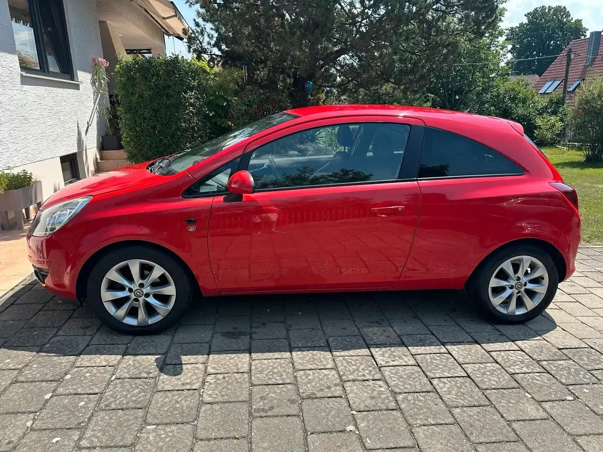 Gebraucht Opel Corsa 87 PS (63 kW) 2010 Kleinwagen