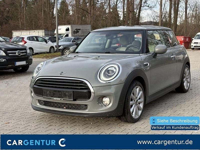 Moonwalk grey () Gebraucht 2018 Mini Cooper Kleinwagen | 11.490 € (Guter Preis) - Bild 1/4