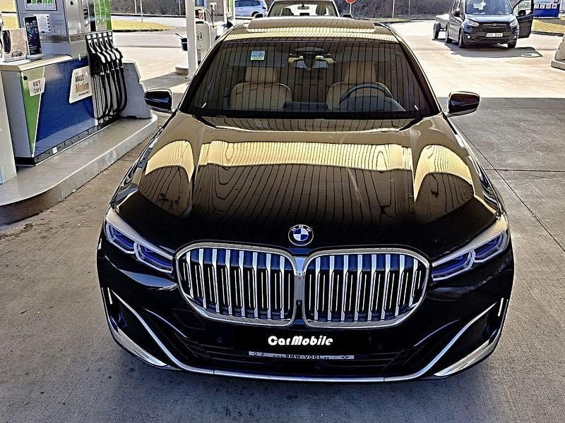 Schwarz Gebraucht 2020 BMW 740 Limousine | 47.500 € (Superpreis) - Bild 1/4