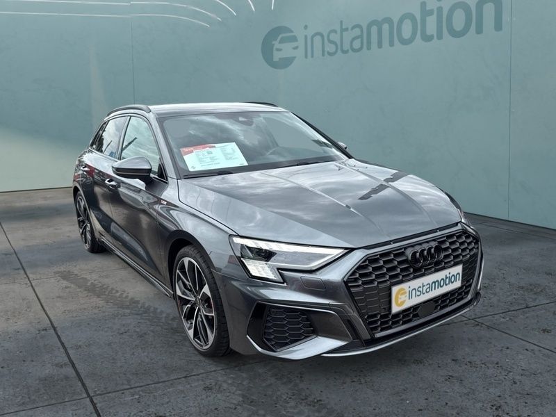 Grau Gebraucht 2024 Audi A3 S-Line Limousine | 40.540 € - Bild 1/4