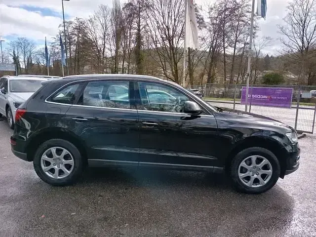 Gebraucht Audi Q5 Comfort 150 PS (110 kW) 2015 Schwarz SUV