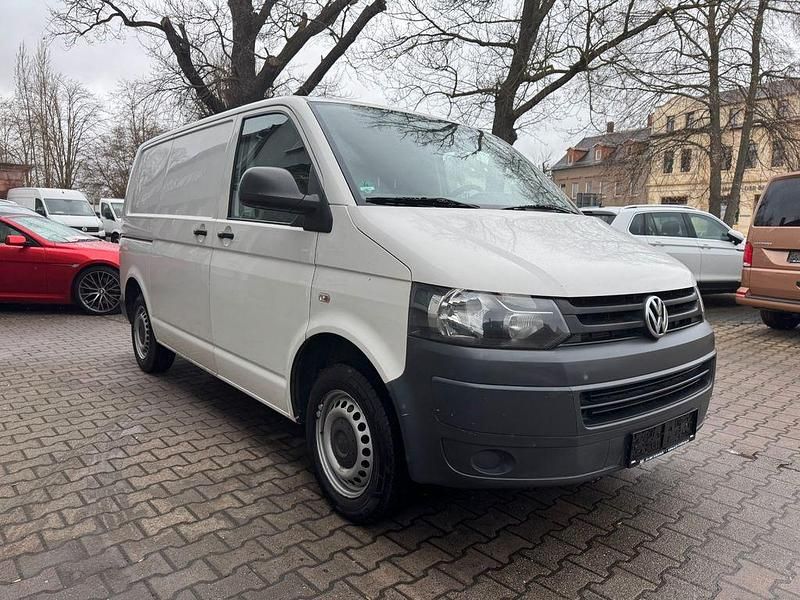 Gebraucht VW T5 102 PS (75 kW) 2012 Weiß Van