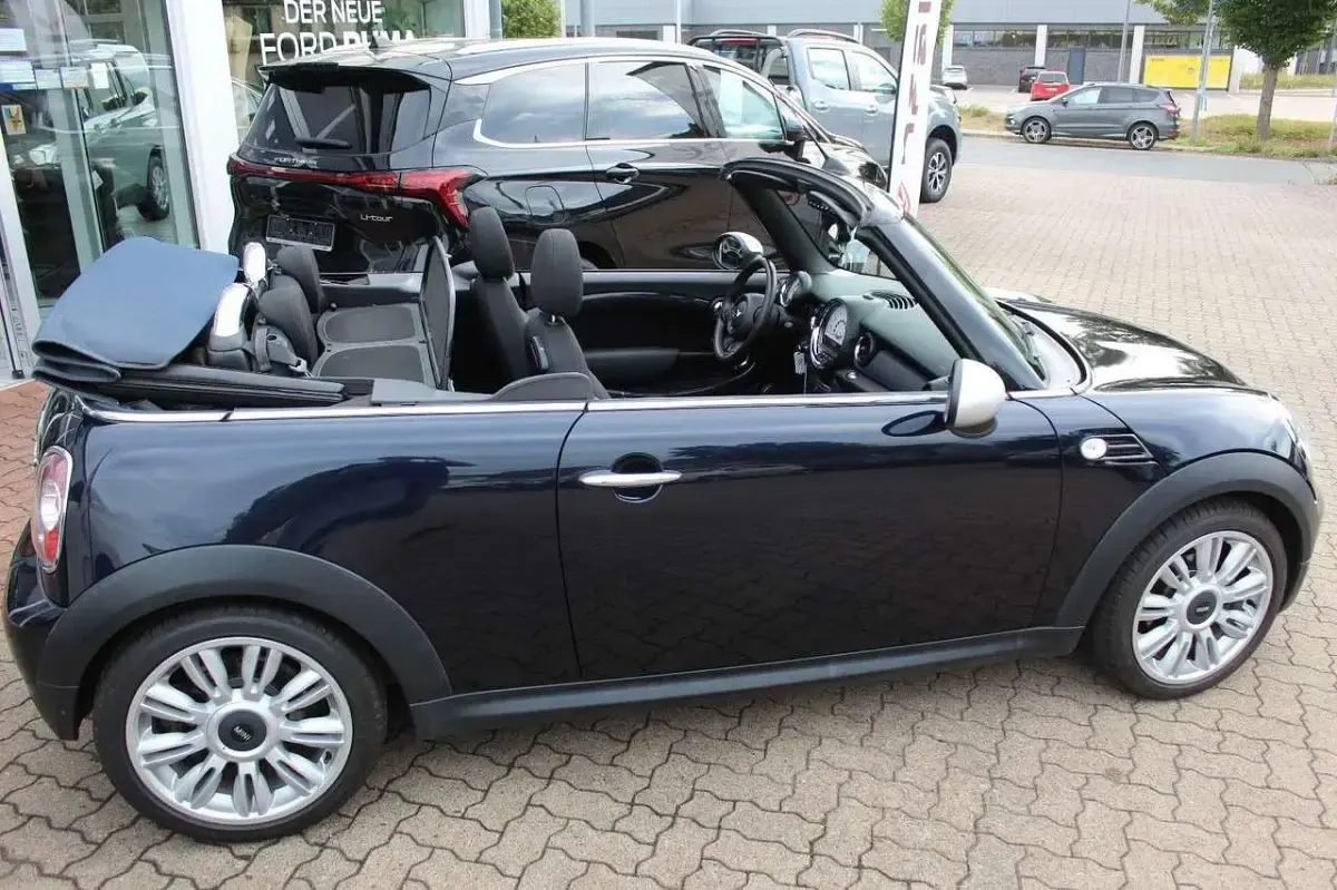 Usado Mini Cooper Cabriolet 122 HP (89 kW) 2013 Azul Cabrios