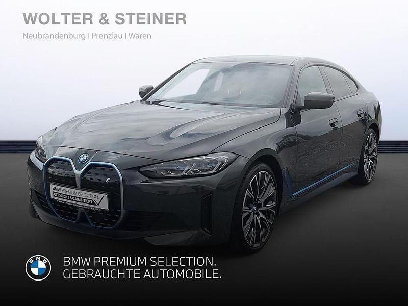 Grau Gebraucht 2023 BMW i4 Sport Line Limousine | 37.890 € (Superpreis) - Bild 1/4