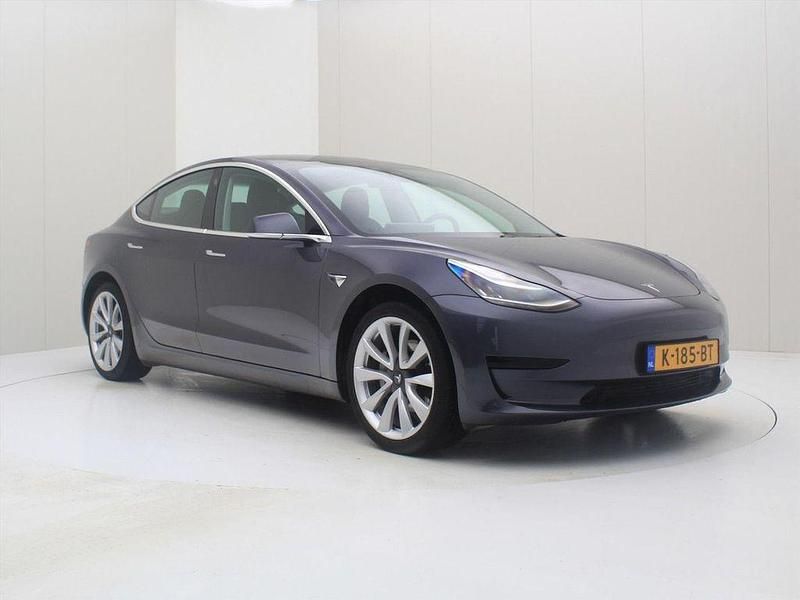 Gebraucht Tesla Model 3 Standard Range 225 kW (306 PS) 2020 Grau Limousine