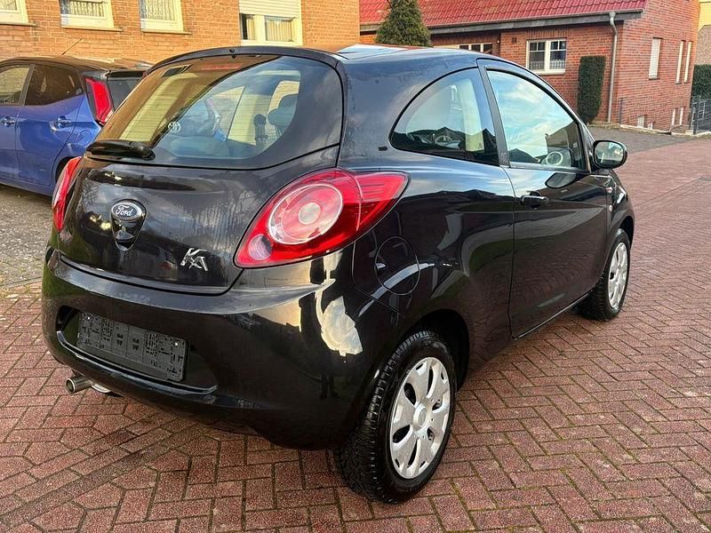 Second-hand Ford Ka 69 CP (50 kW) 2011 Negru Hatchback