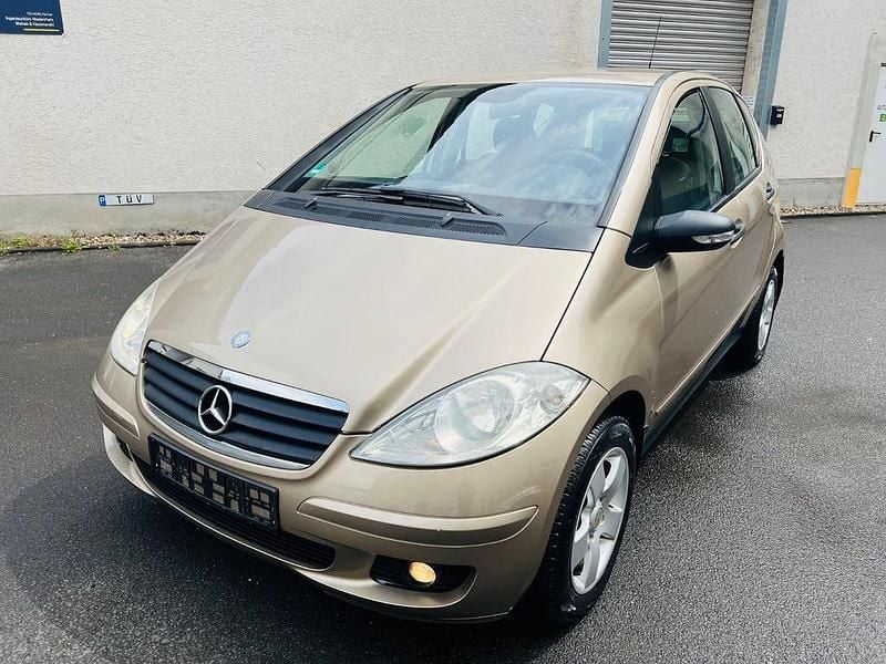 Gold Gebraucht 2004 Mercedes A150 Limousine | 3.390 € (Fairer Preis) - Bild 1/4