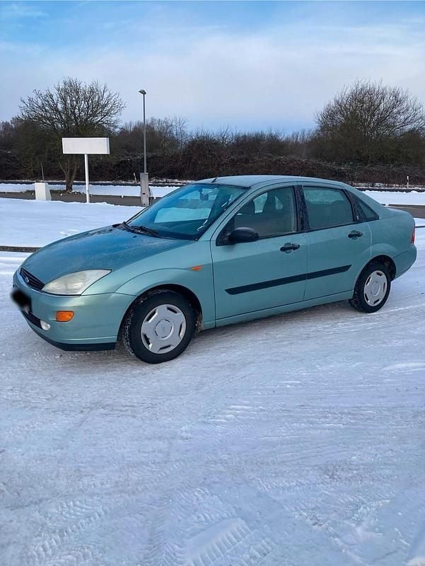 Gebraucht Ford Focus Ghia 101 PS (74 kW) 1999 Grün Limousine