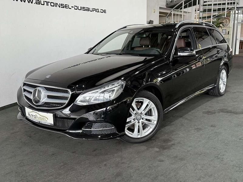 Schwarz Gebraucht 2014 Mercedes E250 Kombi | 15.850 € (Guter Preis) - Bild 1/4