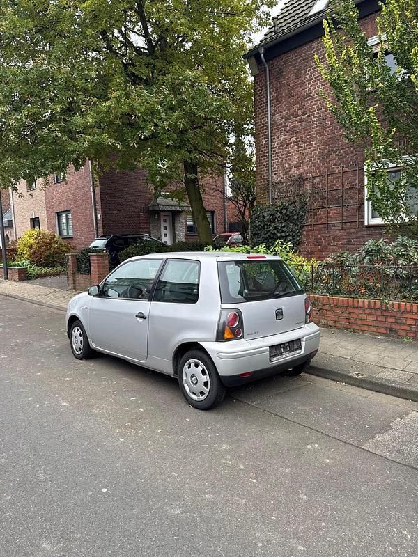 Silber Gebraucht 2004 Seat Arosa Kleinwagen | 600 € (Superpreis) - Bild 1/2