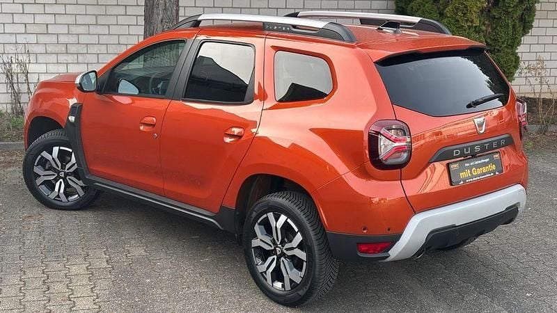 Gebraucht Dacia Duster Prestige 150 PS (110 kW) 2022 Orange SUV