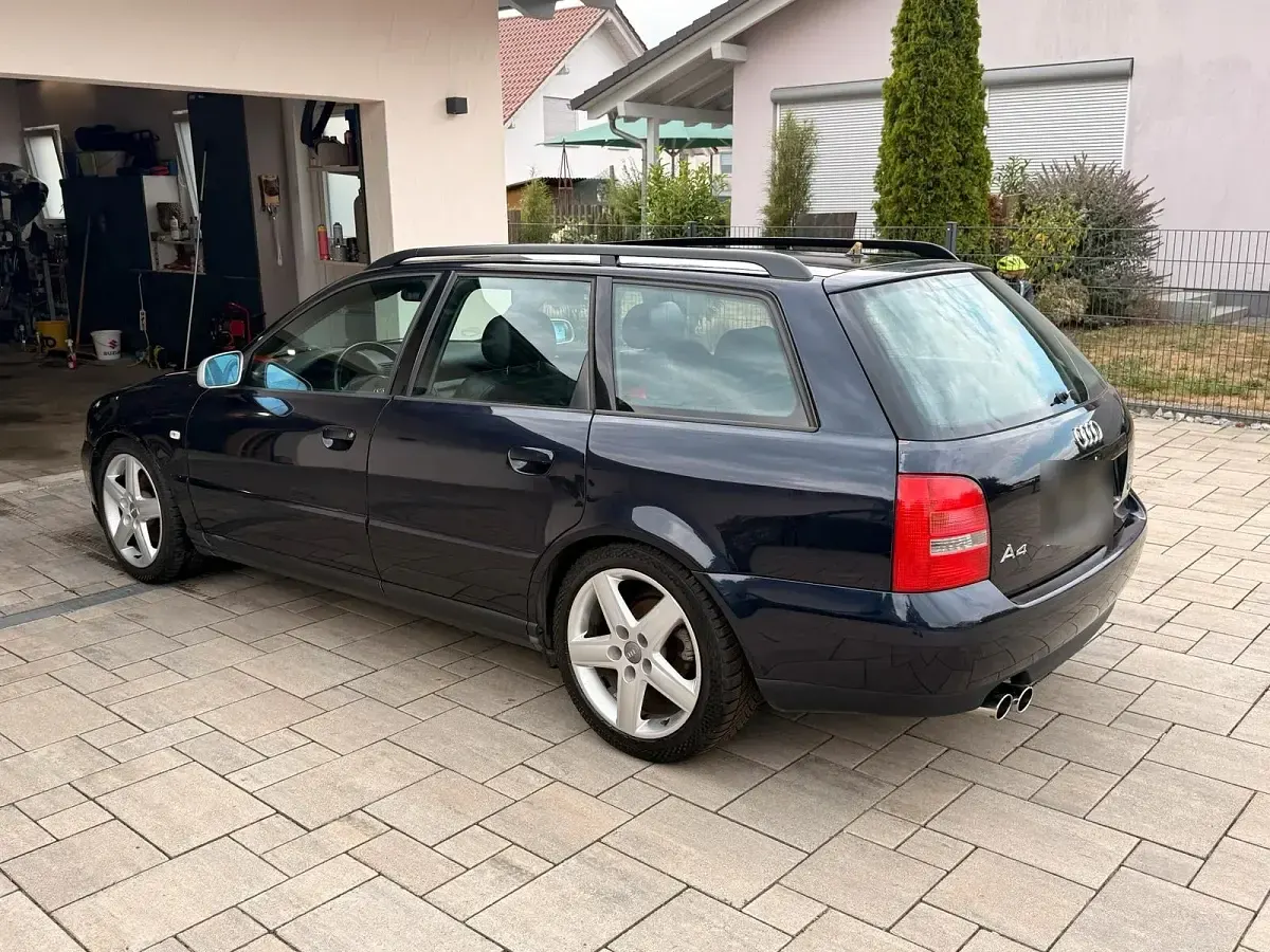 Gebraucht Audi A4 250 PS (183 kW) 2000 Blau Kombi
